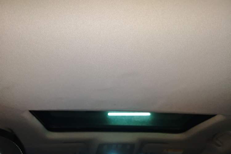 Used Buick Regal 2014 1.6T Fashionable Tech Edition Headliner