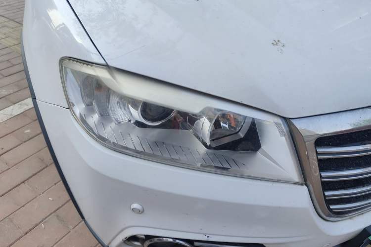 Used Haval H6 2015 Sport Edition 1.5T Manual Two-Wheel Drive Elite Model Right Front Headlight