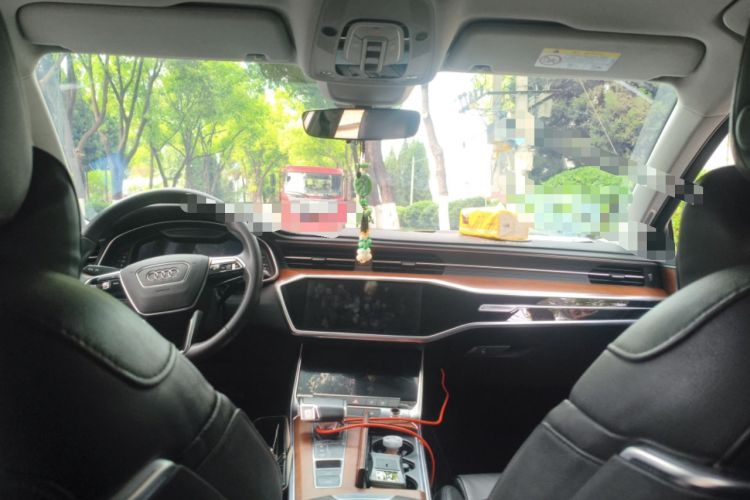 Used Audi A6L 2021 45 TFSI Prestige Elegant Edition Center Console