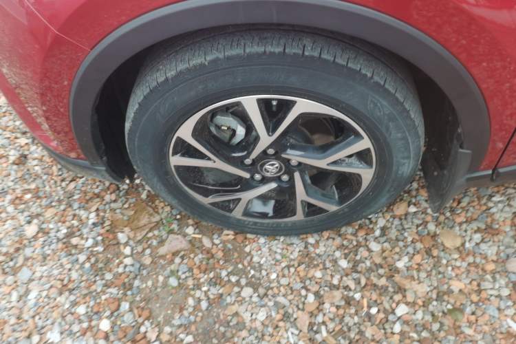 Used Toyota C-HR 2020 2.0L Leading Edition Exterior 4