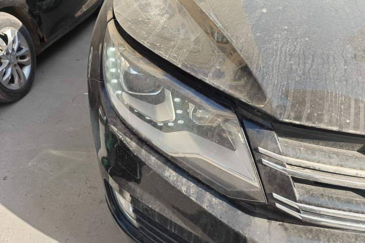 Used Volkswagen Tiguan 2013 2.0 TSI Automatic All-Wheel-Drive Flagship Edition