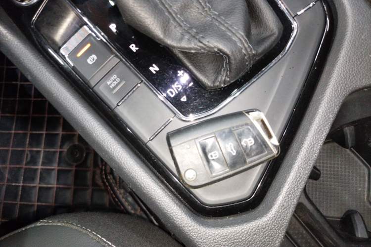 Used Volkswagen Tiguan L 2017 330TSI Automatic Two-Wheel Drive Flagship Edition
