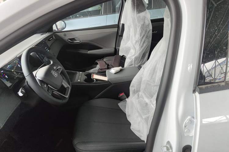 Used BYD Qin PLUS 2026 DM-i 128KM Progressive Model
