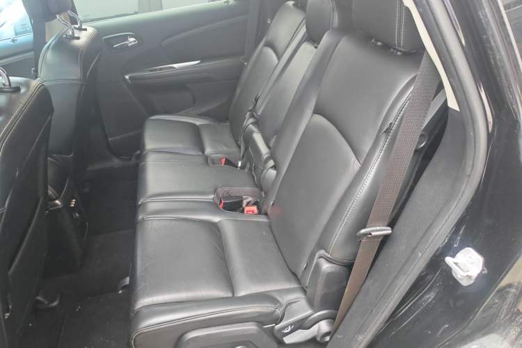 Used Dodge Journey 2015 2.0TD Four-Wheel Drive Luxury Edition
