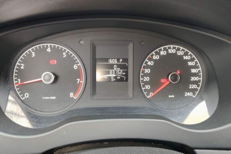 Used Volkswagen Sagitar 2012 1.6L Automatic Comfort Edition
