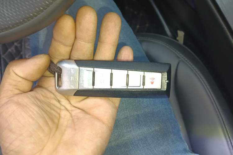 Used Wey VV7 2019 Upgraded Model 2.0T Ultra-Luxury Version China VI Standard
