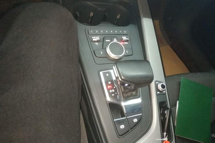 Used Audi A4L 2019 40 TFSI Ambition China VI