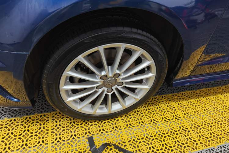 Used Audi A3 (Import) 2014 Sportback 40 TFSI S line Luxury Model
