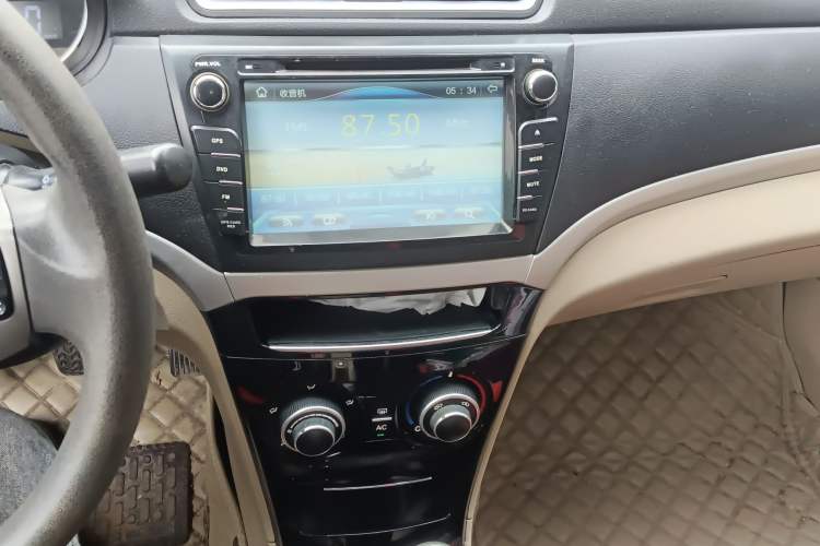 Used Great Wall C30 2013 New Vision Edition 1.5L Manual Fashion Model
