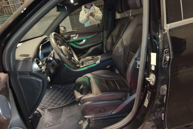 Used Mercedes-Benz GLC 2022 Refreshed GLC 300 L 4MATIC Dynamic Edition Prestige Version
