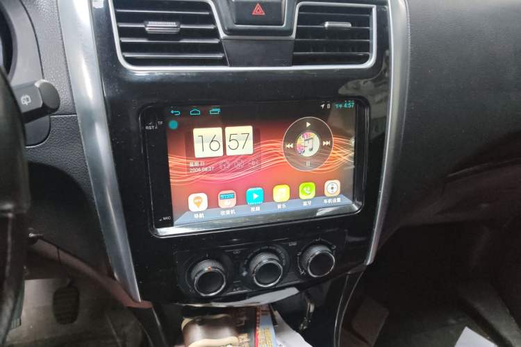 Used FORTHING SX6 2016 1.6L Manual Luxury Model Audio And AC Panel