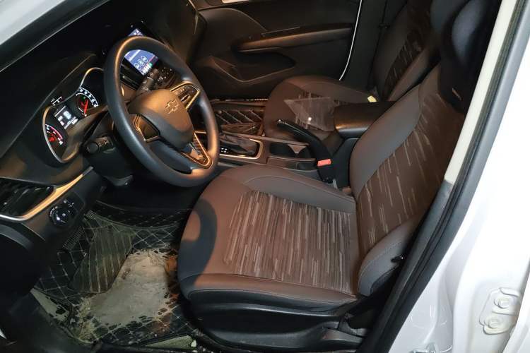 Used Chevrolet Monza 2019 Redline 320T Dual-Clutch Joyful Edition China VI Standard