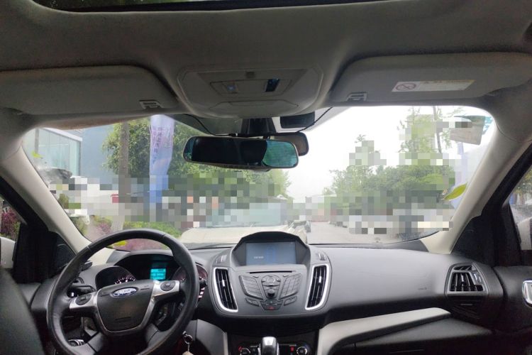 Used Ford Kuga 2013 1.6L GTDi Two-Wheel-Drive Trend Model Headliner