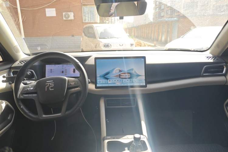 Used BYD Yuan UP 2025 Intelligent Driving Version 401 KM Dynamic Edition
