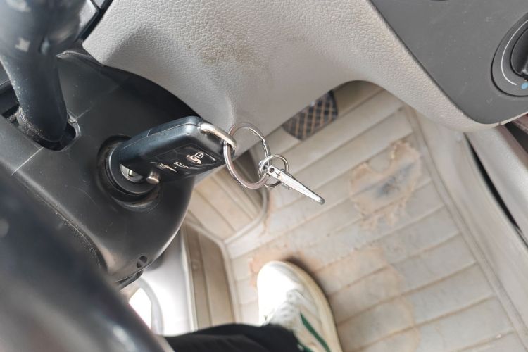 Used Volkswagen Bora 2012 1.6L Automatic Comfort Edition
