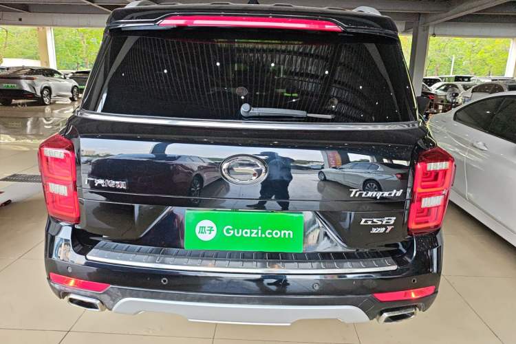 Used GAC Trumpchi GS8 2017 320T Two-Wheel Drive Luxury Smart Connectivity Version (7 Seats)