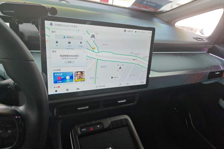 Used AION Y 2022 70 Tech Edition Lithium Iron Phosphate Audio And AC Panel