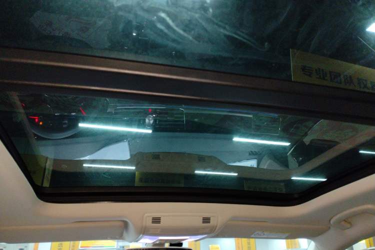 Used Volkswagen Phideon 2019 380TSI Two-Wheel Drive Business Edition China VI Standard
