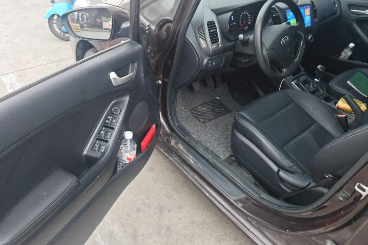 Used Kia K3 2016 1.6L Manual GL
