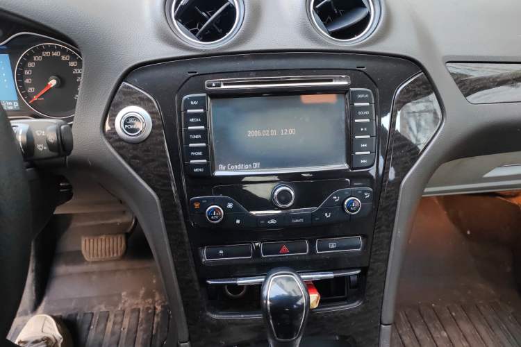 Used Ford Mondeo 2011 2.0L GTDi 200 Luxury Edition
