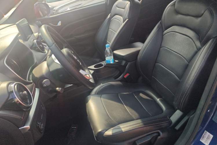 Used Dongfeng Fengon 500 2022 1.5L CVT Enjoyment Version