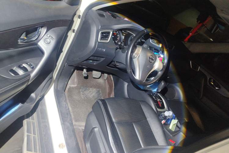 Used Nissan X-Trail 2014 2.0L CVT Comfort Edition 2WD