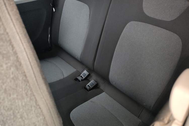 Used Wuling Hongguang MINIEV 2021 Macaron Fashion Model Lithium Iron Phosphate Left Rear Seat
