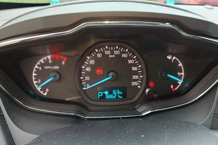 Used Ford Escort 2015 1.5L Automatic Fashion Model
