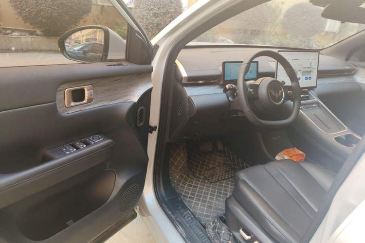 Used Wuling Xingguang S 2024 130 km Flagship Version
