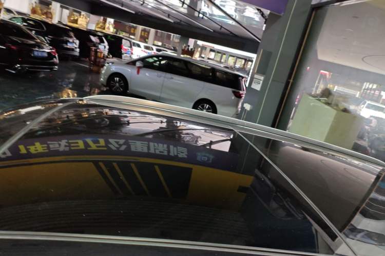 Used Volkswagen Touareg 2020 3.0 TSI Luxury Edition China VI Roof