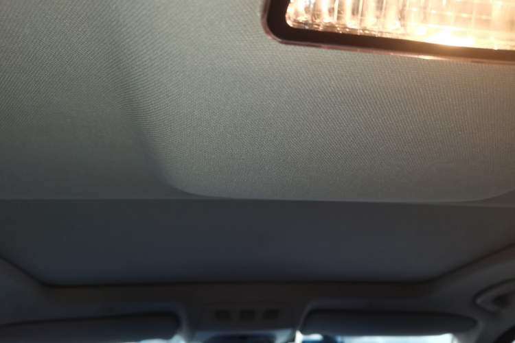 Used BMW 5 Series 2014 525Li Luxury Design Package
