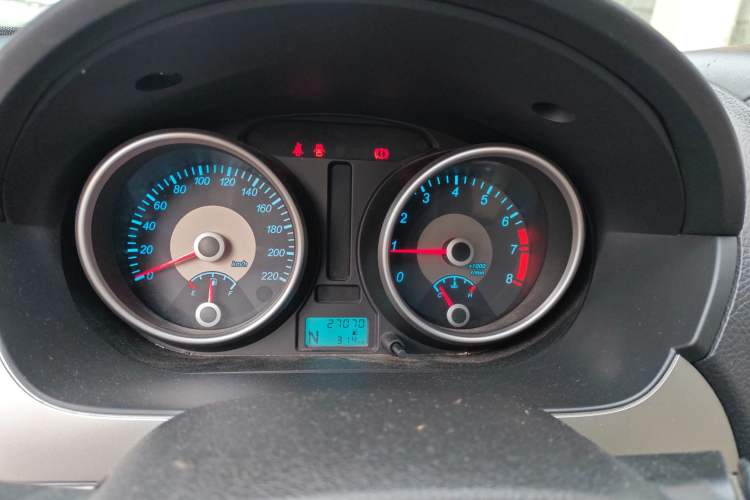 Used Buick Excelle 2013 1.5L Automatic Classic Model
