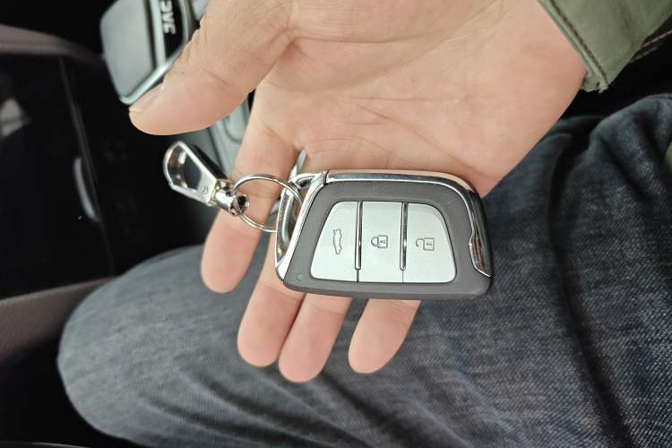 Used JAC Group J7 2020 1.5T CVT Elite Model Vehicle Key