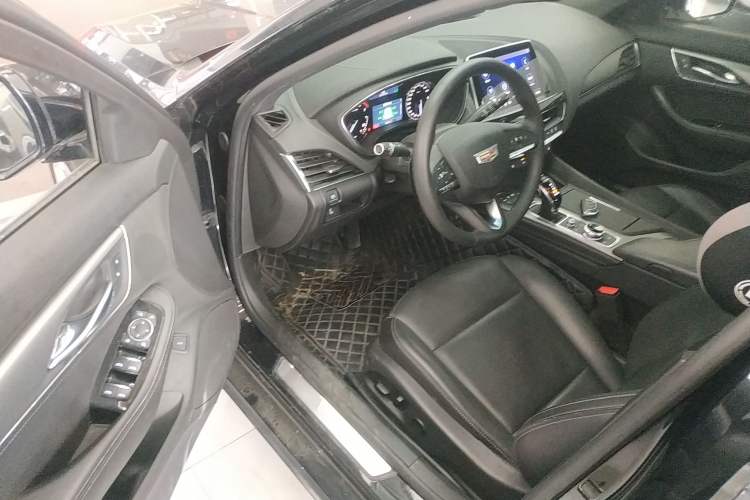 Used Cadillac CT5 2022 28T Luxury Version (Standard Edition) Driver Seat