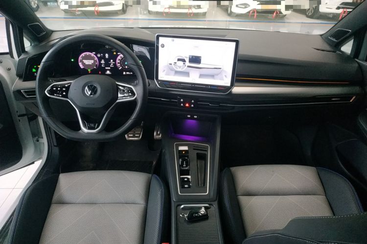 Used Volkswagen Golf 2025 300TSI R-Line