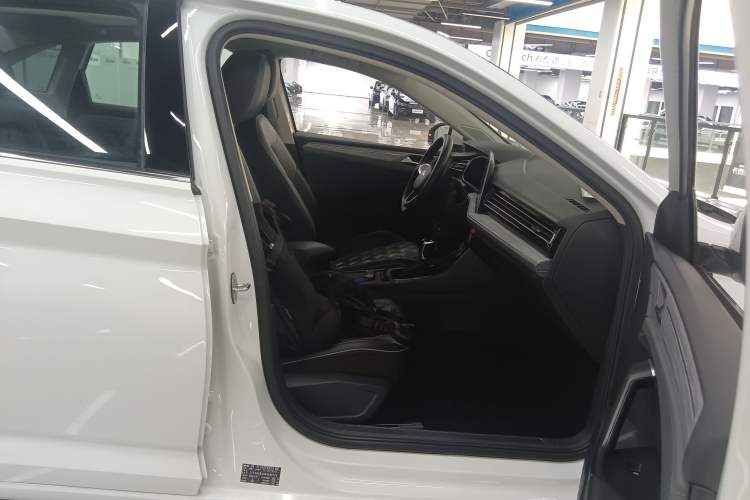 Used Volkswagen Sagitar 2023 280TSI DSG Beyond Lite Edition Right Front Seat