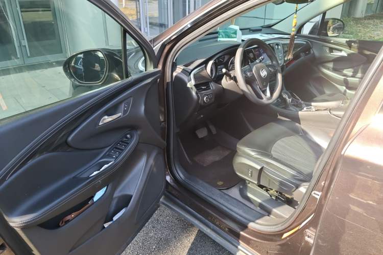 Used Buick Envision 2020 20T Two-Wheel Drive Leading Version