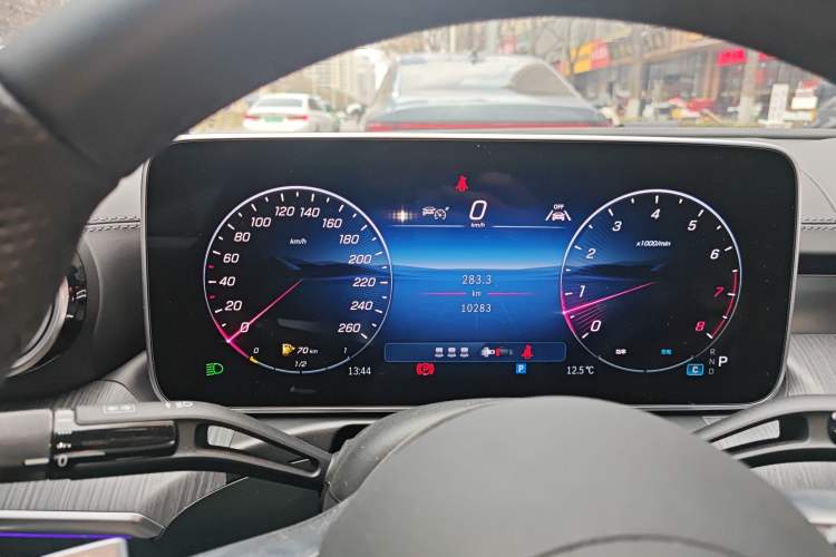 Used Mercedes-Benz C-Class 2025 C 260 L Sport Edition
