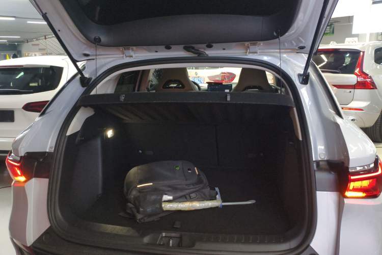 Used BYD Yuan PLUS 2023 Champion Edition 430KM Superior Model Trunk