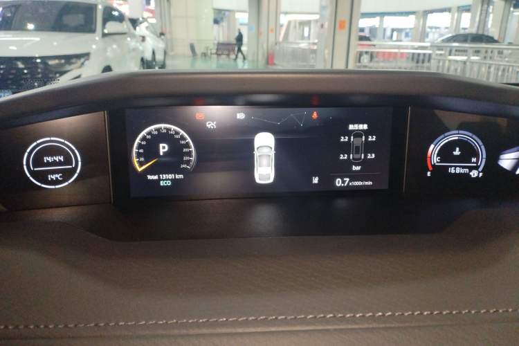 Used Changan UNI-V 2024 1.5T Prestige Edition