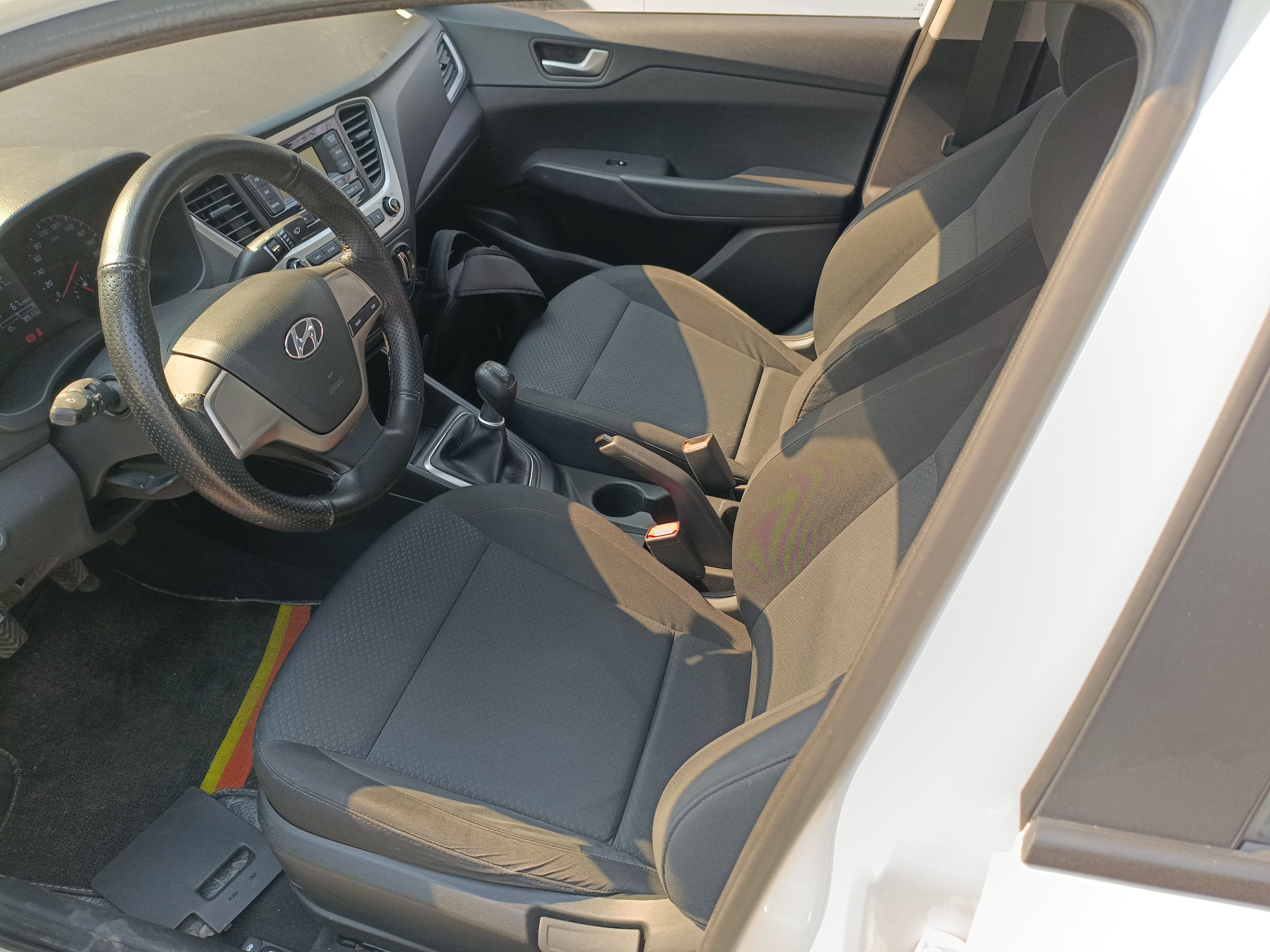 Interior delantero
