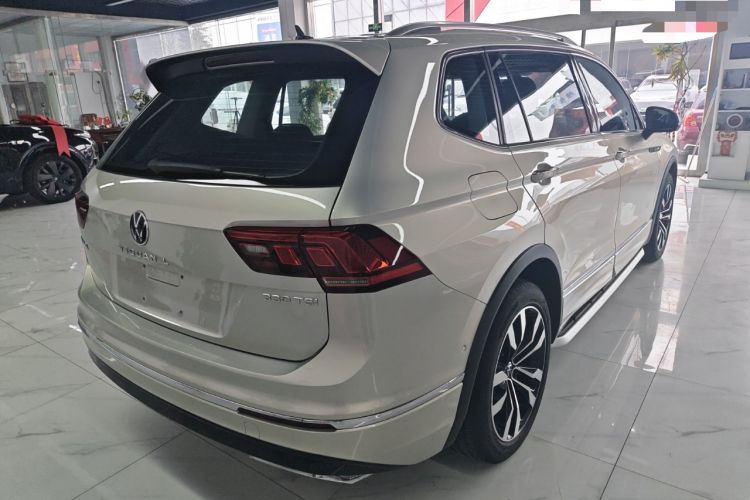 Used Volkswagen Tiguan L 2021 330TSI Automatic Two-Wheel Drive R-Line Enhanced Edition
