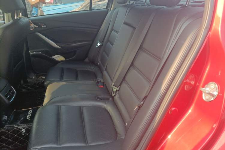 Used Mazda Atenza 2017 2.0L Blue Sky Luxury Edition