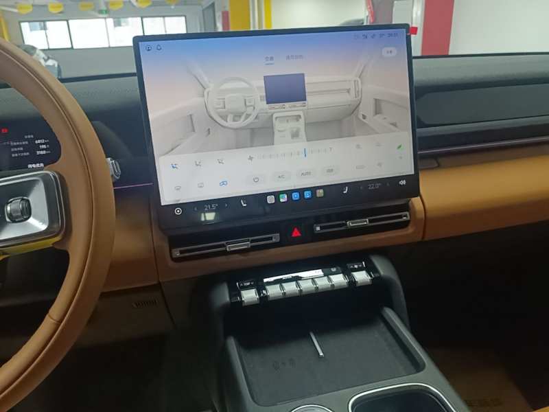 Used iCAR V27 2026 Model 200KM Four-Wheel Drive Falcon 500 — 12
