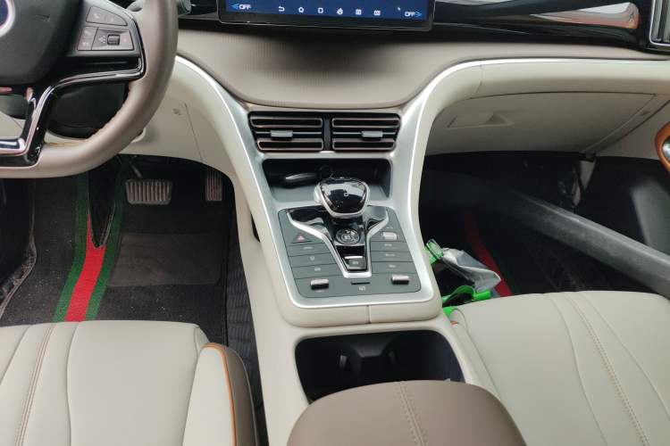 Used BYD Song Pro New Energy 2022 DM-i 110km Flagship Model Gear Lever