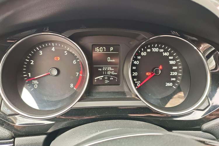 Used Volkswagen Sagitar 2015 1.6L Automatic Comfort Model