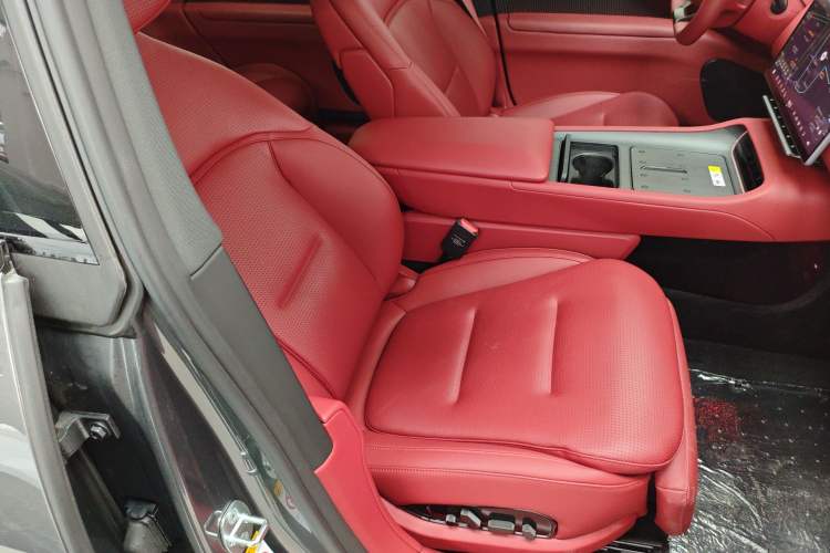 Used Avatr 12 2025 Updated Ultra All-Electric Four-Wheel Drive
