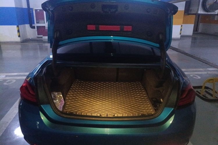 Used BMW 4 Series 2019 425i M Sport Package Trunk