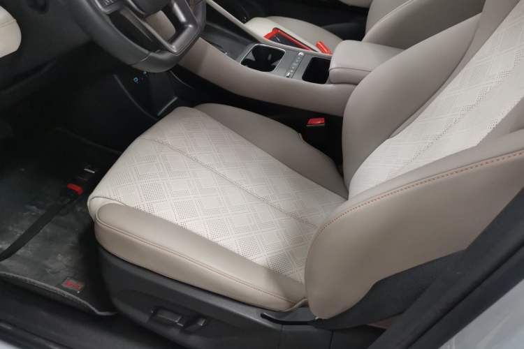 Used BYD Yuan PLUS 2025 Intelligent Driving Version 510 km Leading Edition
