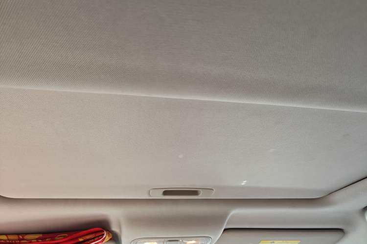 Used Changan CS75 2017 Shangkui Edition 1.5T Automatic Fengyue Model
